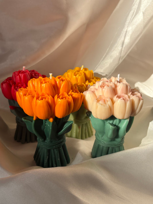 Tulip Whisper Candle