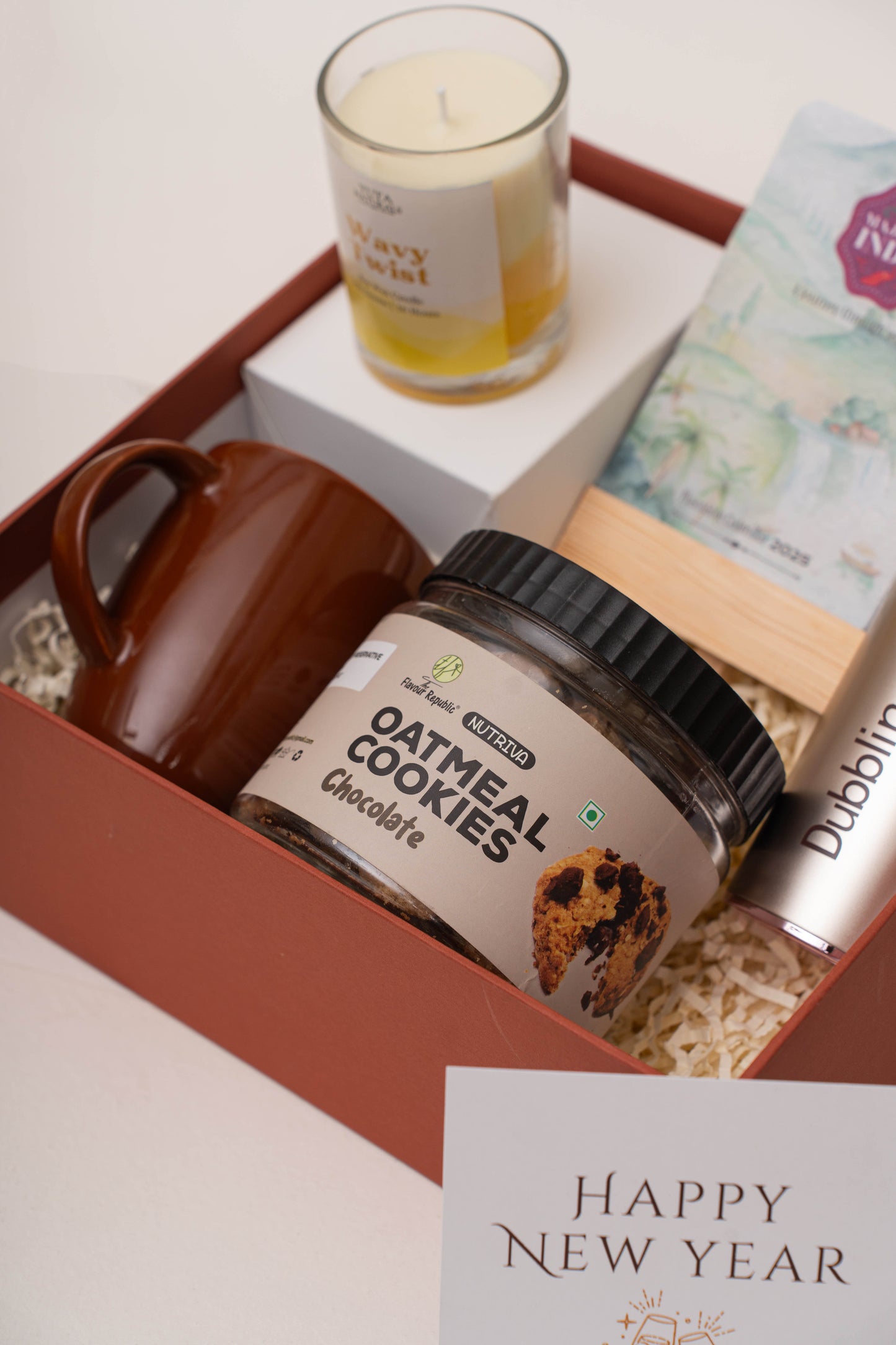 Twist Of Luxury Box